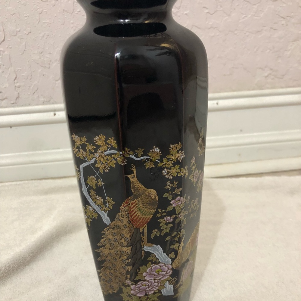 Japanese peacock vase